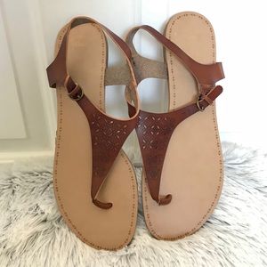 THE GAP WOMENS BROWN LEATHER THONG SANDALS 10